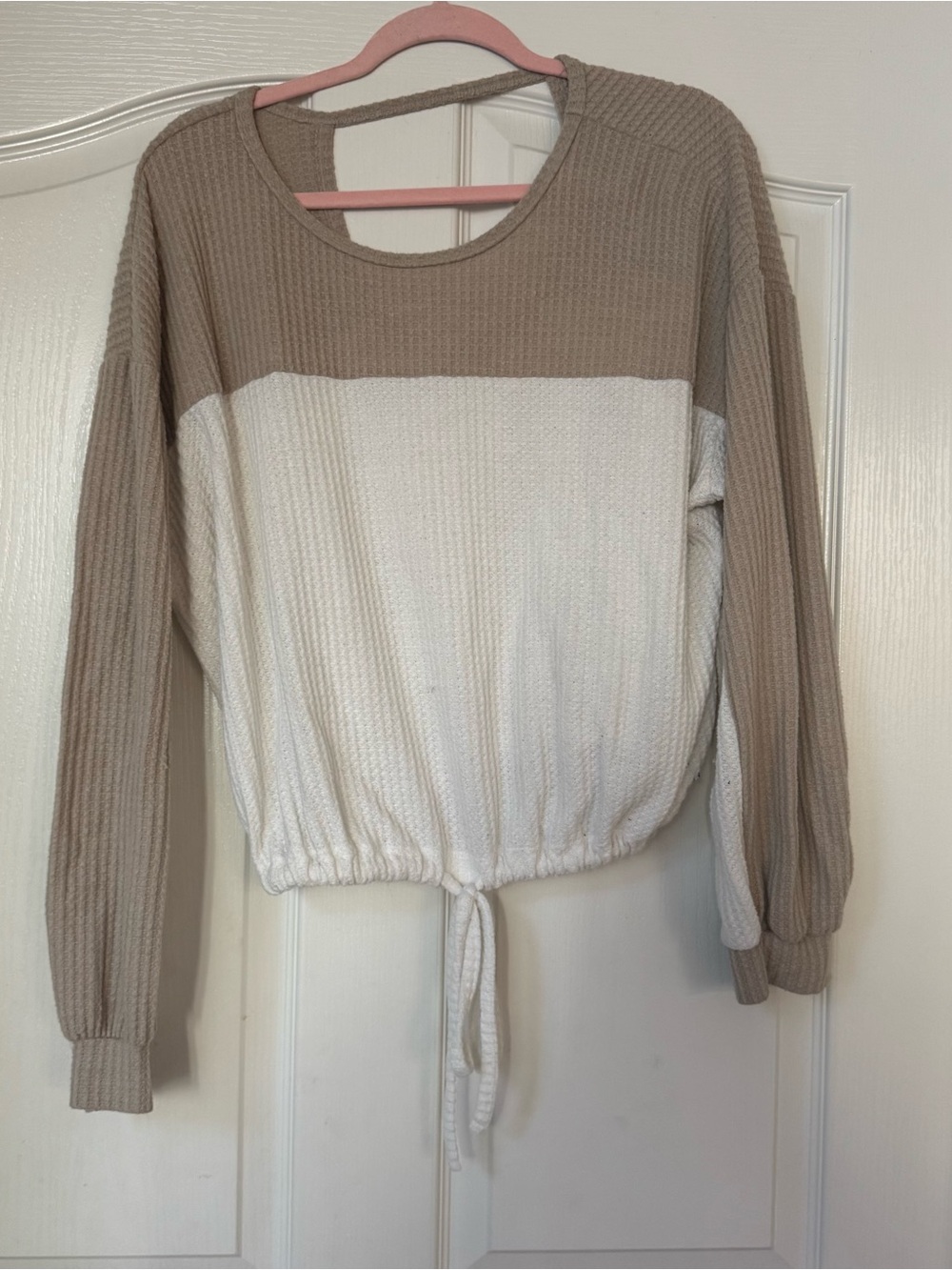 Hollister Two-Tone Waffle Knit Drawstring Top - Beige & White
